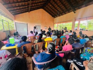 Local residents of Galgamuwa attending a community session led by Diya Saviya during the solar water pump donation project.