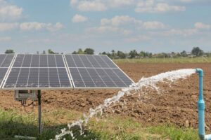  Solar-panel-for-water pump-in-agricultural-field